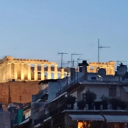 Acropolis Grand דירה